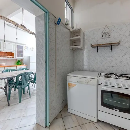 Casa vacanze Cod 272 Piano Terra A 50m Dal Mare Torre Mozza